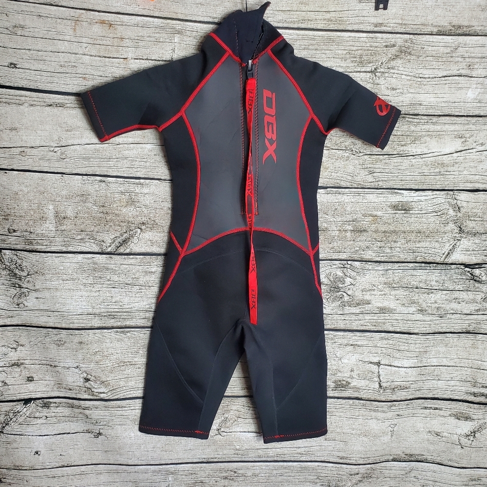 DBX Youth M Shorty Super Stretch Neoprene Wetsuit.
